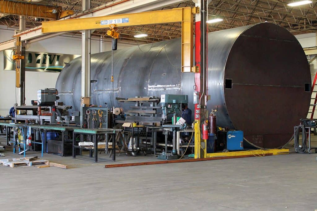 Industrial Storage Tanks and Sand Silos Built to Spec by IVI, Inc.