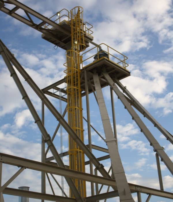 Material handling chute for mining